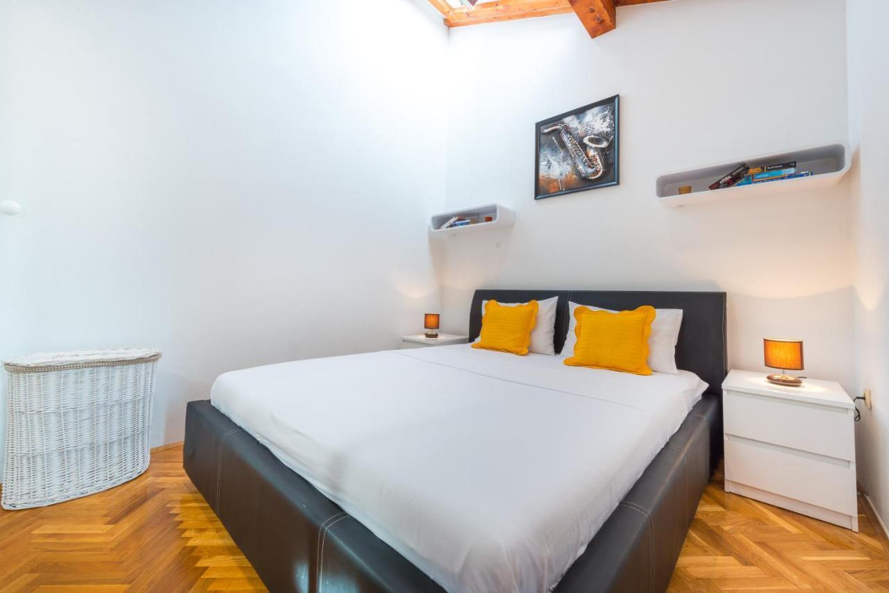 דוברובניק Beach Lapad Apartment Villa Tolja מראה חיצוני תמונה