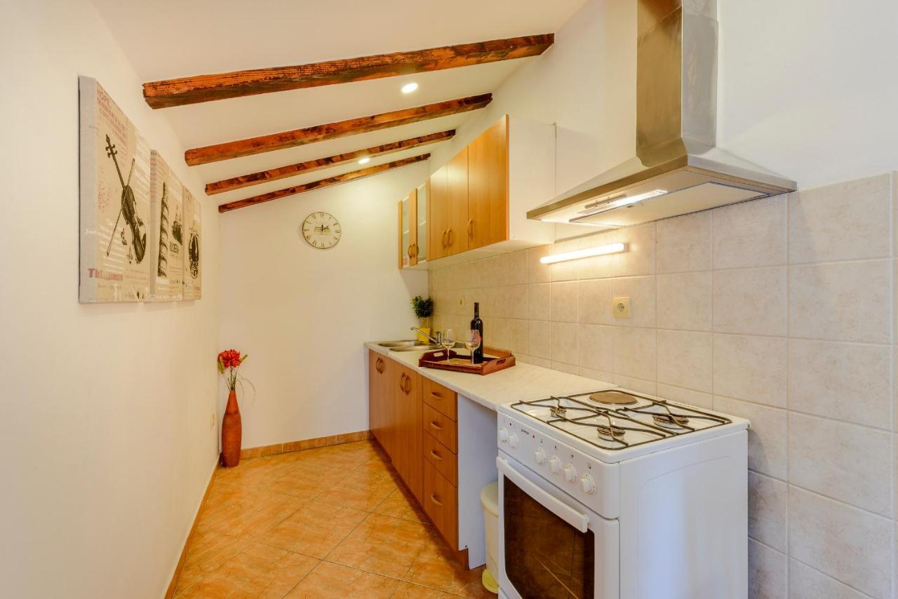 דוברובניק Beach Lapad Apartment Villa Tolja מראה חיצוני תמונה