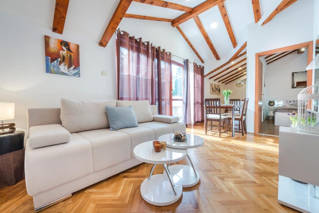 דוברובניק Beach Lapad Apartment Villa Tolja מראה חיצוני תמונה
